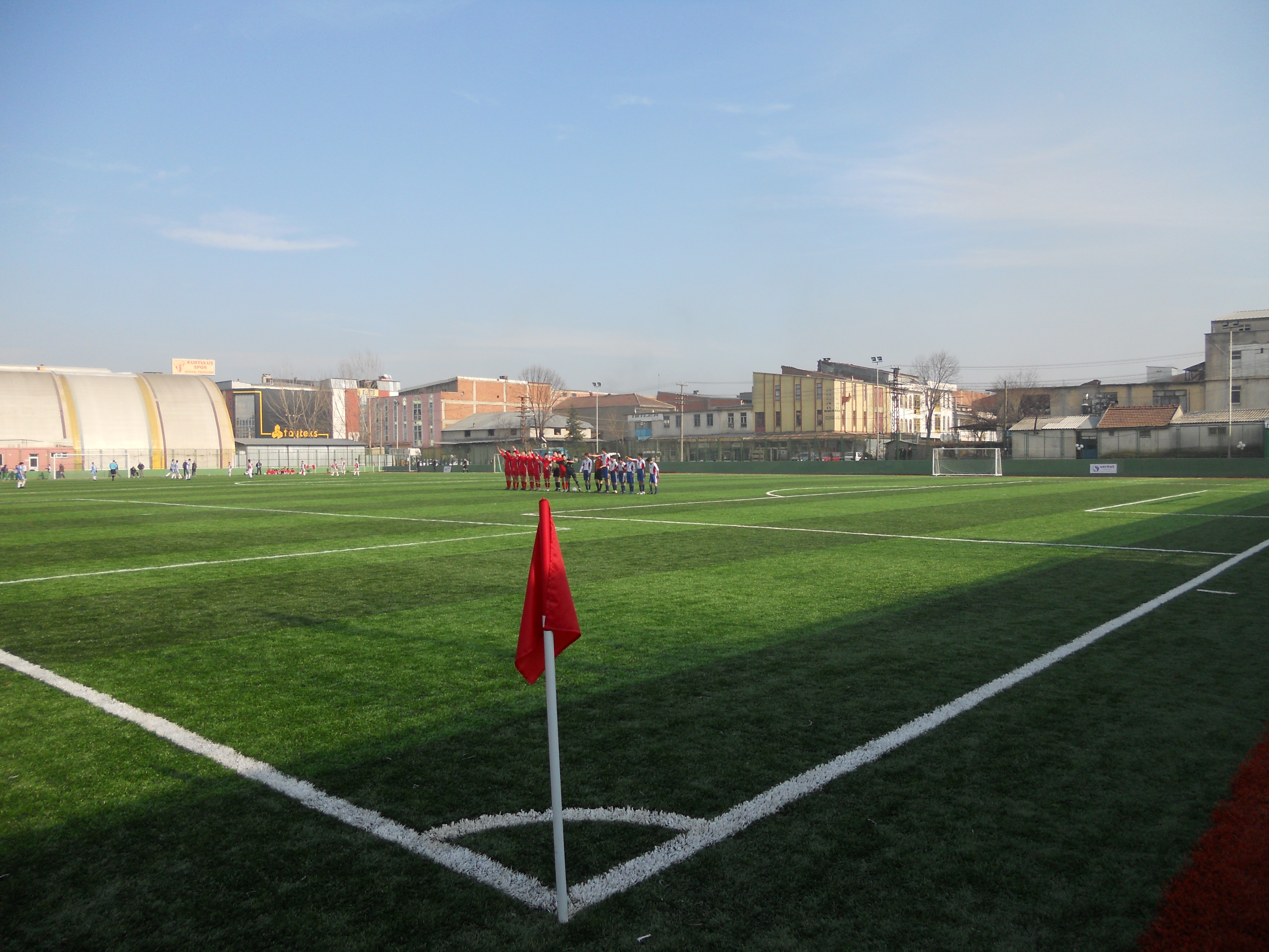 İnegol-Belediyesi-Standart-Futbol-Sahasi-No-2